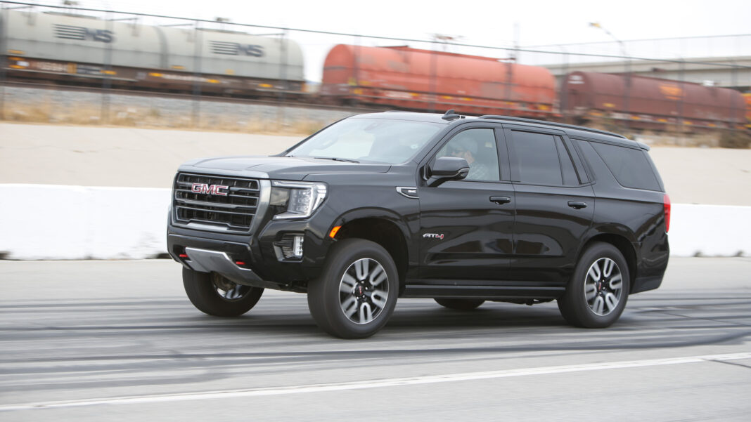 051_2021_four_wheeler_of_the_year_2021_gmc_yukon_at4_web